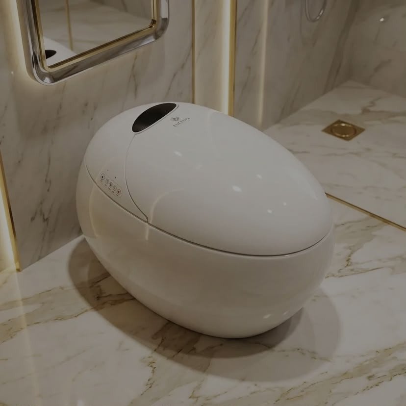Smart Intelligent Toilet: Modern All-in-One Bidet Toilet with Heated Seat & Auto Flush