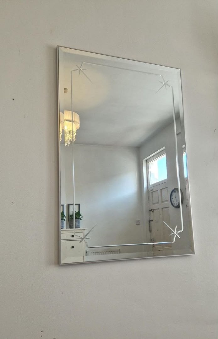 Premium Plain Bathroom Mirror - Sleek & Modern Wall Mirror for Vanity, Bath, Hallway