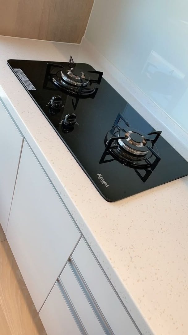 Premium Built-In Gas Hob Collection | Sleek & Modern Kitchen Appliance
